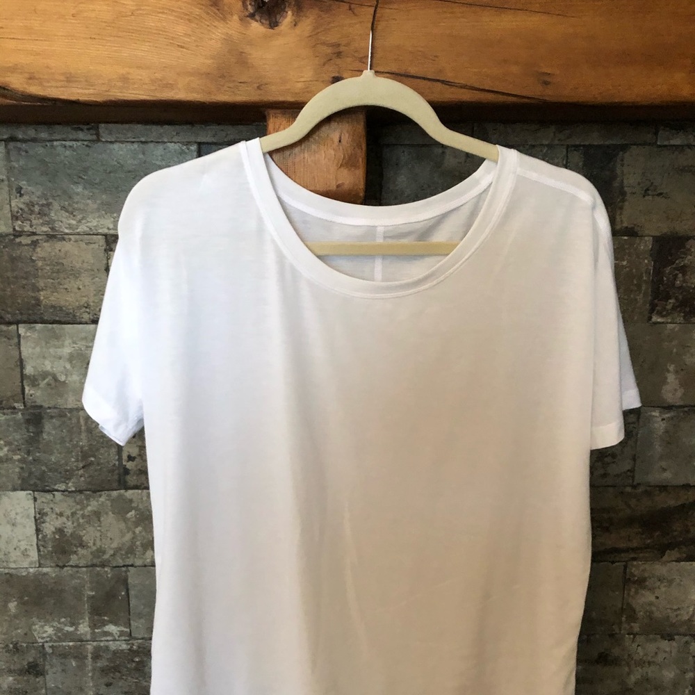 Lucy tee